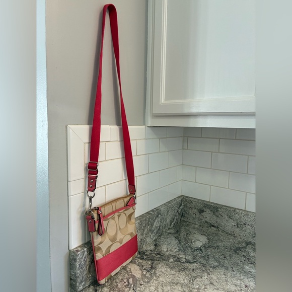 Coach Beige and Pink Crossbody Bag - Picture 16 of 16